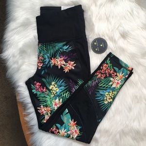 Women’s Xersion High Rise Fitted Leggings Capri